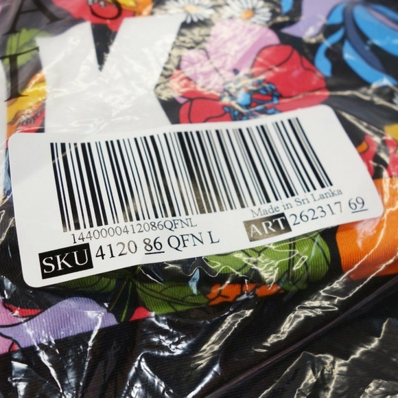 ❌SOLD OUT❌ PINK Ultimate Lightly Lined Sports Bra - Picture 6 of 13